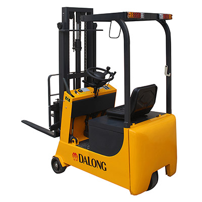 電動(dòng)叉車的再生制動(dòng)比傳統(tǒng)的制動(dòng)系統(tǒng)更簡(jiǎn)化