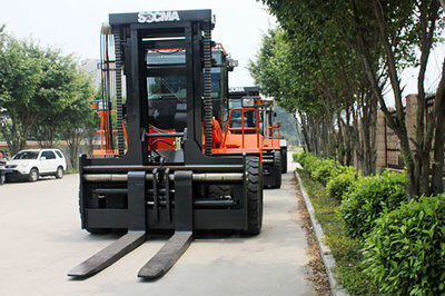 華南重工HNF250C下叉式集裝箱重箱叉車圖片