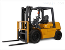 日本TCM叉車FD/G35-50系列柴油平衡重叉車-中山市三鄉(xiāng)鎮(zhèn)永力叉車經(jīng)營部