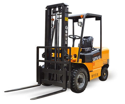 河北保定市李魯宇重工LUYU-12電動叉車多少錢/報價